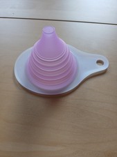 Tupperware Falttrichter Kunststoff Transparent Rosa Neu und Originalverpackt