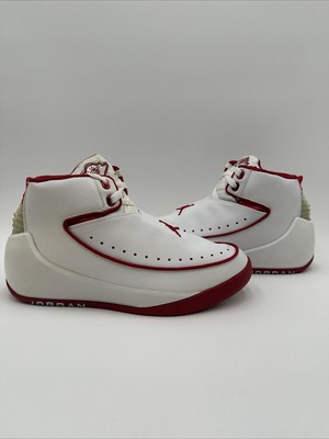 Air Jordan Nu  Retro 2 White Varsity Red Silver 2003 Size 9 Brand New 306152-161