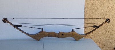 Vintage Compound Ben Pearson Bow Model 250 (67812-7882) USA Wood Hunting 