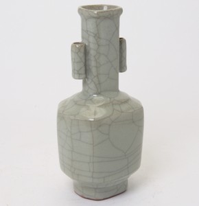 Ge Ware Song Dynasty Chinese Crackleware Hu Vase Double Tubular Handles