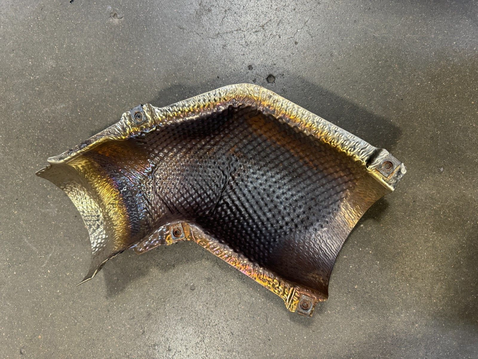 OEM McLaren 570S 570GT 600LT 540C Down pipe Heat Shield 11E0151CP, 4,500 miles