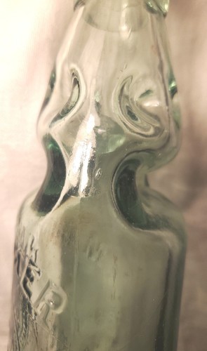Botella de mármol Codd de vidrio Inglaterra baño Matlock M. Whittaker vintage aspecto en relieve - Imagen 12 de 18
