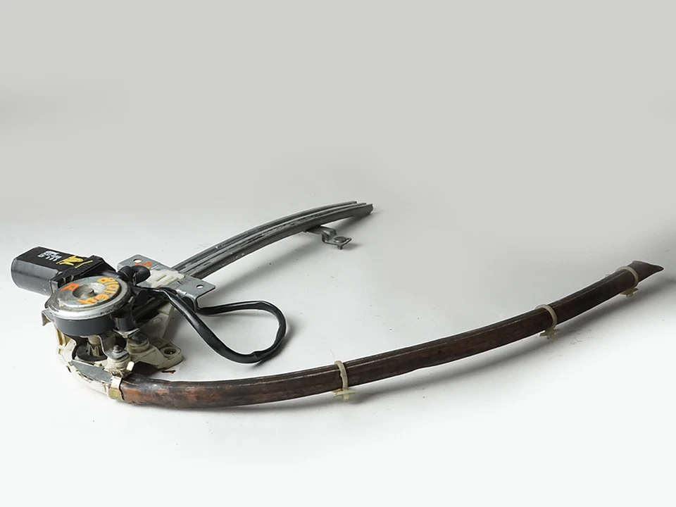 Regulador de ventana de puerta Hyundai Sonata 1999-2001 con motor pasajero delantero Rh OEM Foto 3 de 4