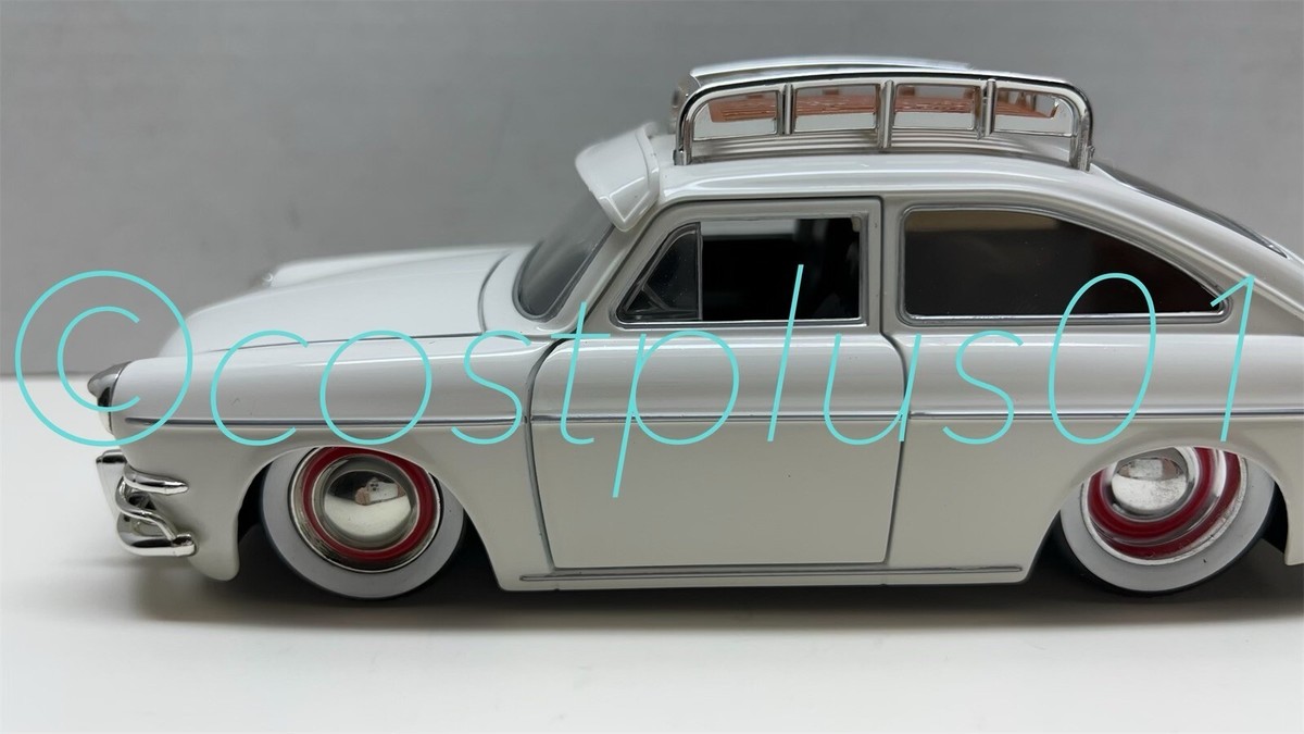 ミニカー Jada Toys V DUB$ Volkswagen Bus 1/24 Jada Wave 2 V Dubs 1962 Volkswagen Bus 62 Type 2 VW Panel