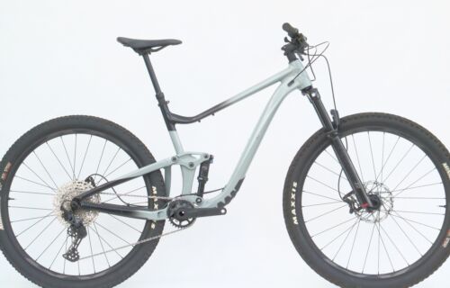 2022 Giant Trance 29" 2 Large Shimano SLX 12 Speed Fox Gray Full Suspension MTB