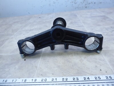 1996 Kawasaki ZX600 ZX6R Ninja K765-1) lower triple tree steering
