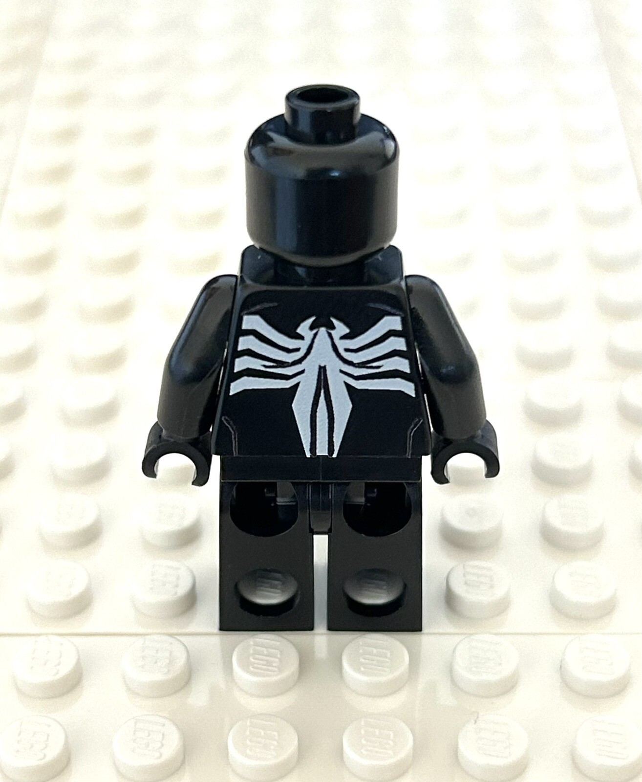 Official Authentic Lego Symbiote Spider-Man SDCC 2012 Exclusive 