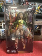 DOLL HAUS OF DREAD JASON UN1V3RSE JAKKS PACIFIC COLLECTOR DOLL 2026 NEW RELEASE