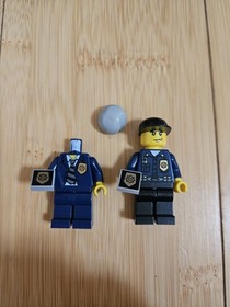 LEGO&reg; World City 7035 Police HQ 99% Complete PLEASE READ!