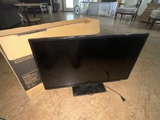 JVC LT-32DE74 32 in LCD HD TV, Black - Tested And Working. No Remote Control