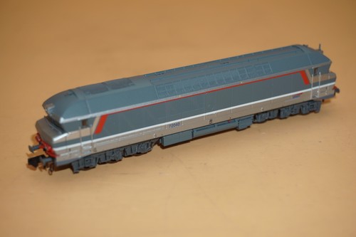 Arnold Spur N HN2383 Diesellok 72040 der SNCF | Condition: Gebraucht