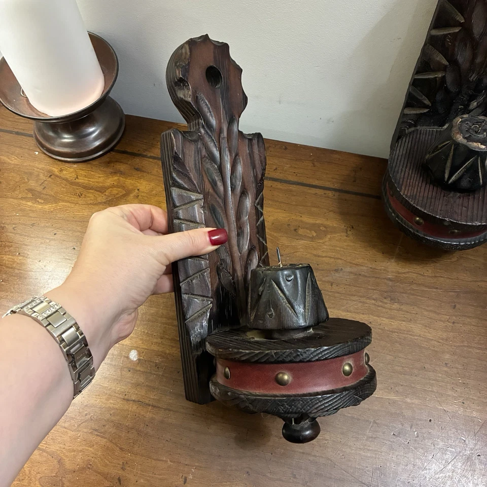 Juego de 2 Candelabros Colgantes Apliques de Pared Vintage Madera y Cuero Hecho en España Foto 2 de 4