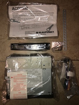 Blaupunkt ACD2900 CD Player/Stereo Single Din Removable Face, NOS, open box
