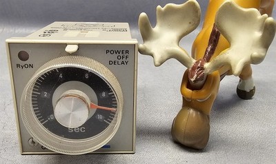 OMRON Power Off Delay Timer H3BH-8 Range 0.5-10 Seconds