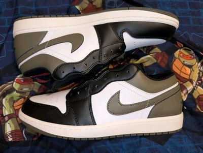 Nike Air Jordan 1 Low Men Sz 12 Black Toe Medium Olive Shoes 553558-092 NWOB