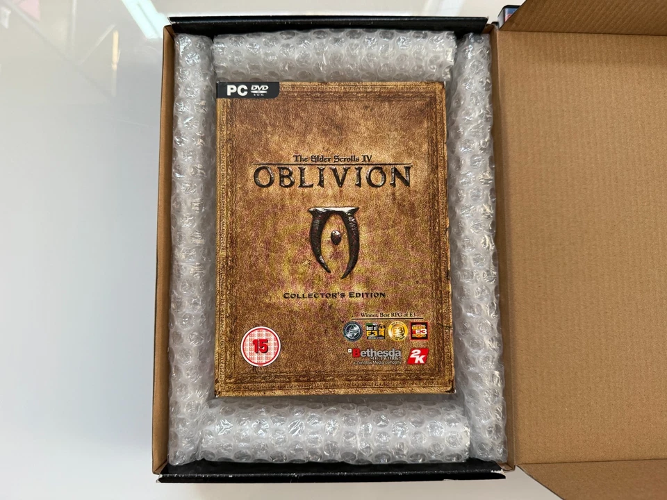 The Elder Scrolls IV Oblivion Collector's Edition PC - VGC - Tracked - Image 2 of 4