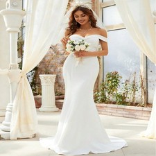 White long flower Elegant Off-Shoulder Mermaid Wedding Gown with Long Train