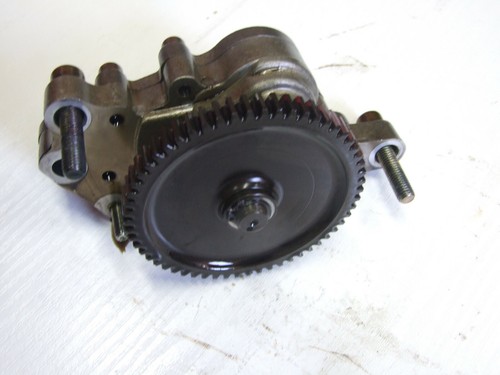 Ducati SS750 SS600 Carbed bike oil pump - Picture 2 of 2