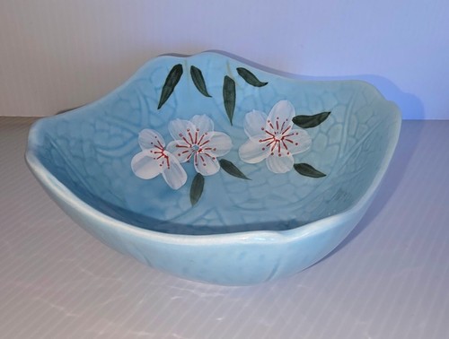 Lovely hand painted 6 piece Sushi set. - Picture 2 of 5