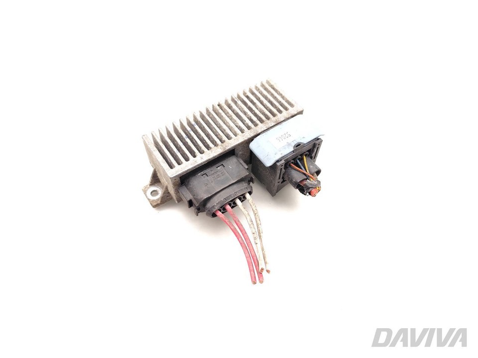 Nissan Juke Glow Plug Relay 1.5 dCi Diesel 81kW (110 HP) 8200558438