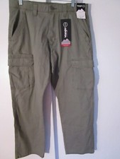 Wrangler Mens ATG Relaxed Aspen Cargo Pants Dusty Olive Size 30 X 32