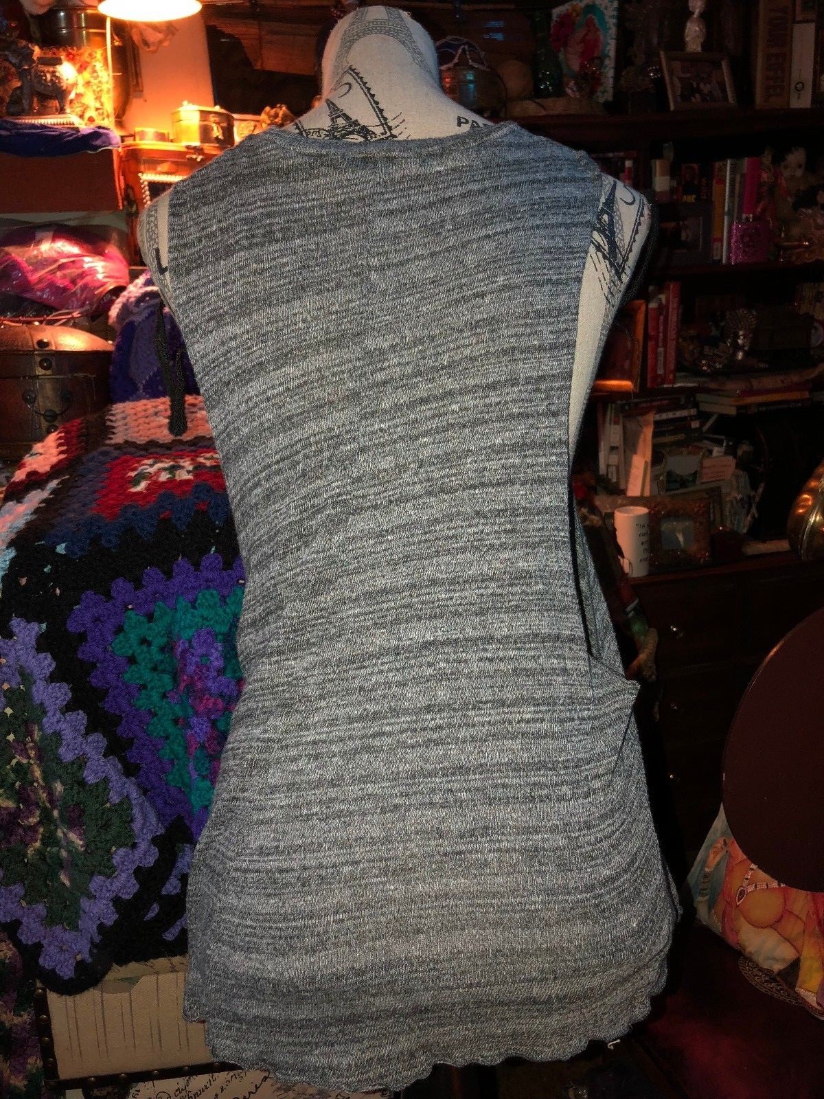 Picture 3 of 4