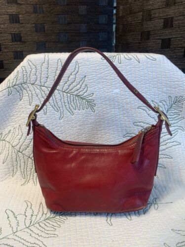 Vintage coach demi hobo - Gem Vintage coach demi hobo - Gem