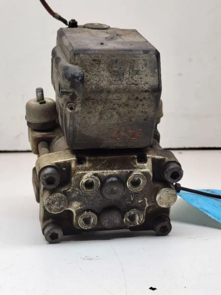 92 93 94 BMW 525I E34 ABS - Image 3 of 4