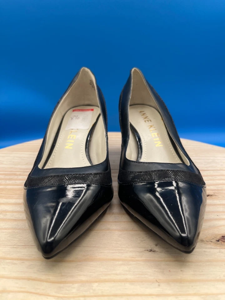 Anne Klein Fairly Pump Mujer Talla 8.5M Cuero Negro Gatito Tacones Punta Foto 4 de 4