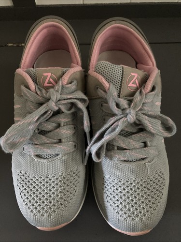 Zeba  Womens Shoes Size 6