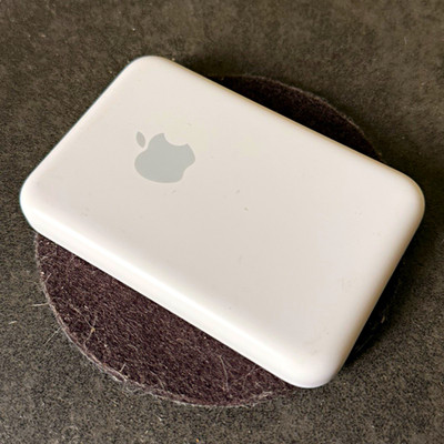 Apple MagSafe Battery Pack