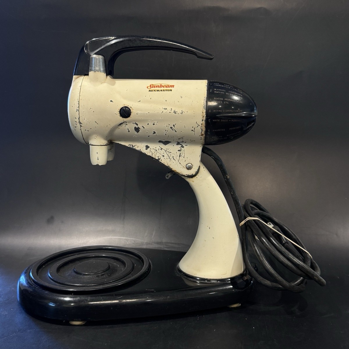 Vintage 50's Sunbeam Mixmaster 10 Speeds w Accessories & Juicer