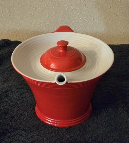 Art Deco Retro Large Hall's China Ceramic Teapot Melody Chinese Red RARE 🫖 - Picture 2 of 14