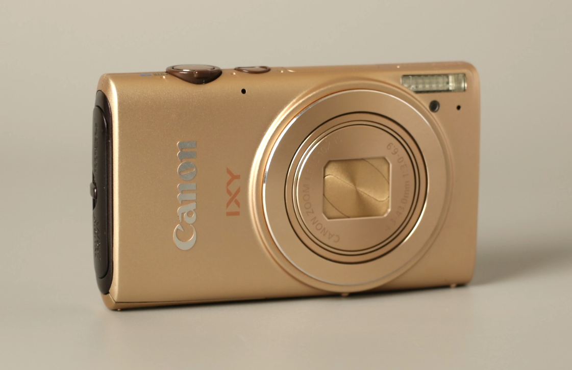 Canon IXY 620F Gold 12.1MP 10x Zoom Compact Digital Camera from