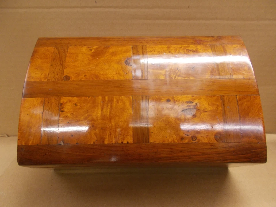 Coffret Ancien Boîte Napoléon III Bois couvercle bombé - Photo 2/4