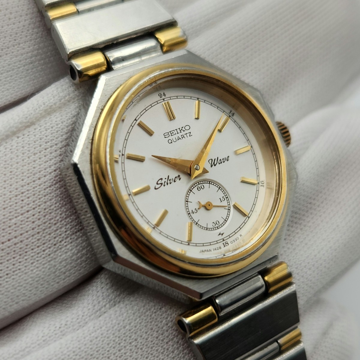 Seiko Silver Wave Ladies Vintage Two-Tone Quartz Watch 1428-0060