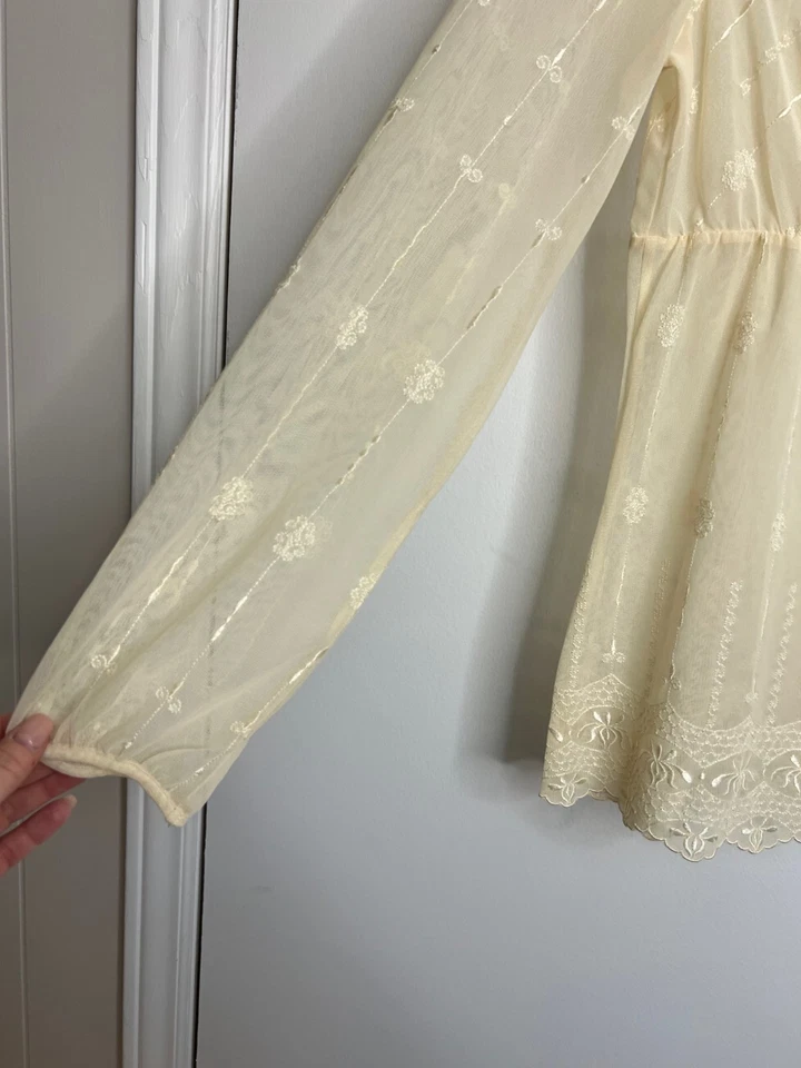 Винтажный Y2k 00s слоновой кости кружева фея кокетка богемное романтический длинным рукавом Топ S - Изображение 3 из 4