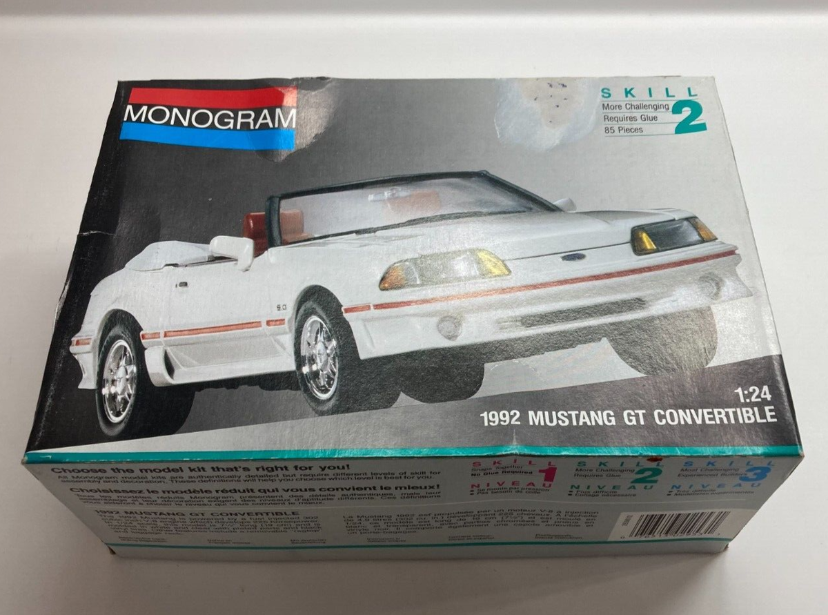 monogram 1/24?1/25? ford mustang 完成品 monogram 1/24?1/25? ford mustang 完成品 Monogram 1992