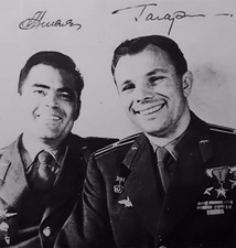 YURI GAGARIN AND ANDRIYAN NIKOLAYEV