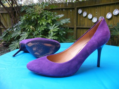 lavender suede pumps