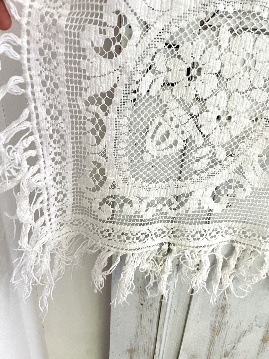カーテン 1910s French Filet Lace Bed Cover Newly arrived in the studio this incredible hand embroidered