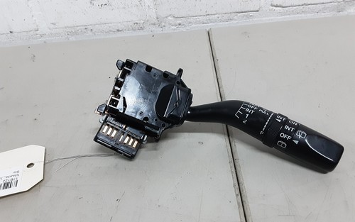 Mazda 323 BJ Wischerschalter Lenkstockschalter rechts 17B122