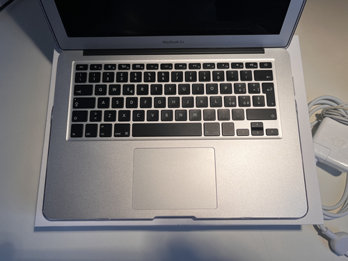 MacBook Air 13.3" 128GB i5 | Perfect conditions! - Photo 3/8