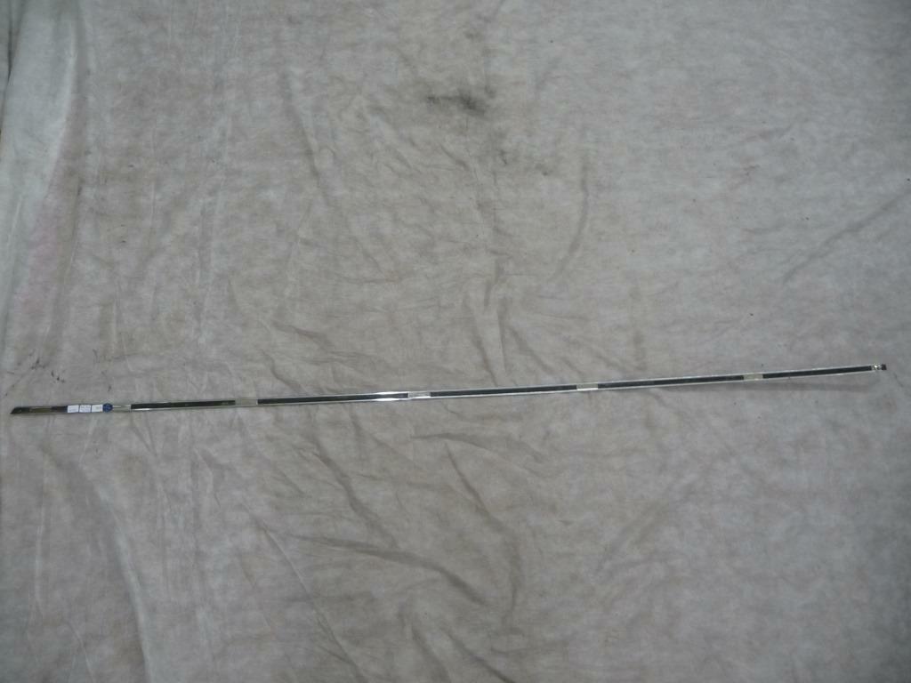 2004-12 Rolls-Royce Phantom Hood Moulding Right Passenger Side 51137141794 OE A1