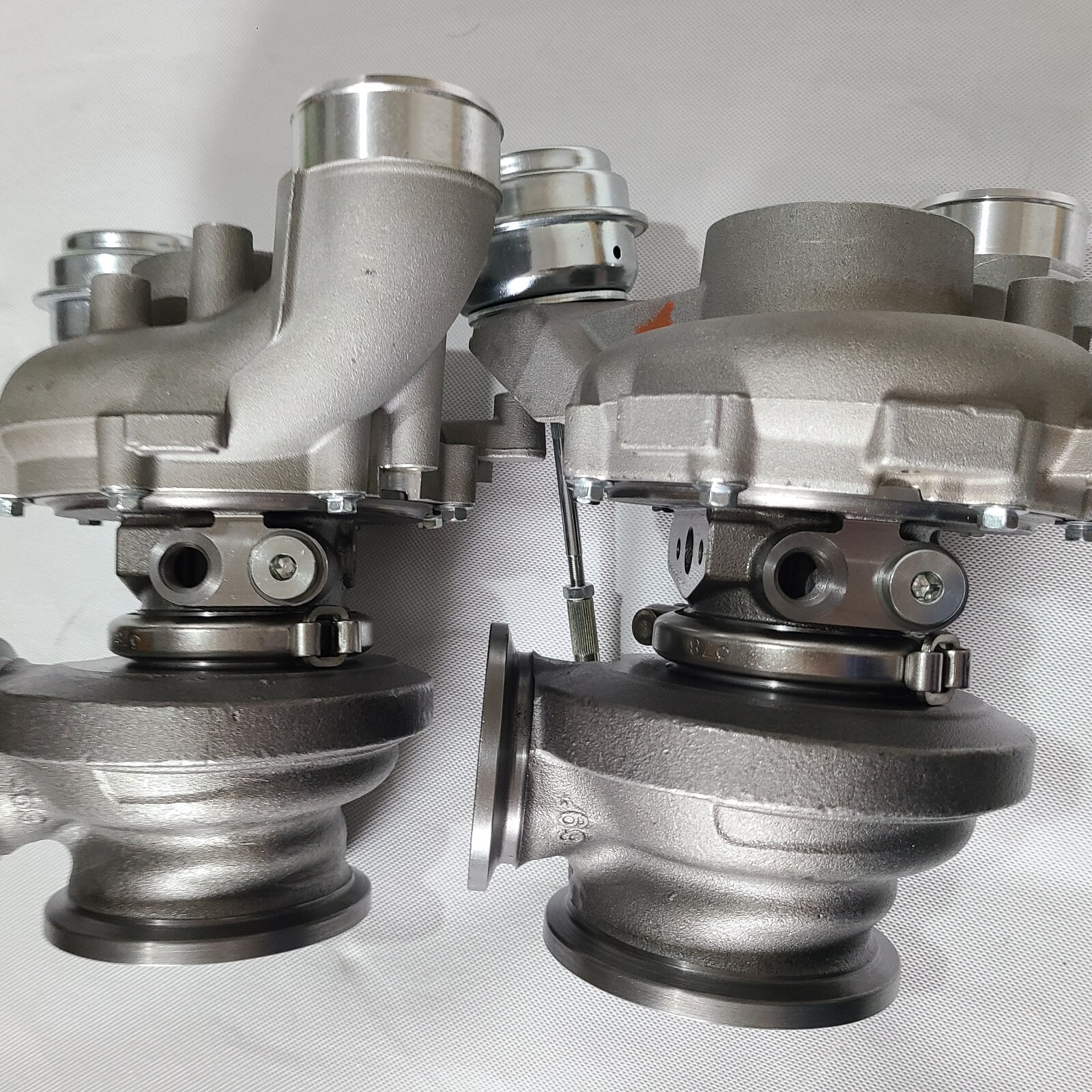 Twin Turbo BMW M5 M6 S63 B44 F06 F10 F12 F13 F18 4.4L MGT2260DSL 800075 ...