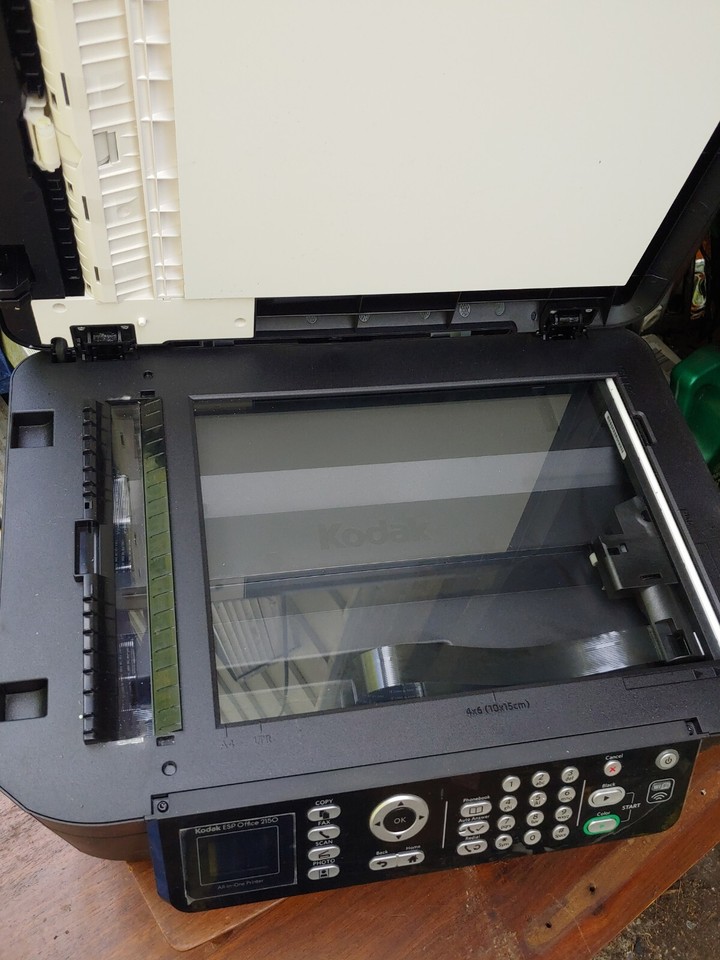 Kodak ESP Office Color 2150 AllInOne Inkjet PrinterSD port WiFi Used