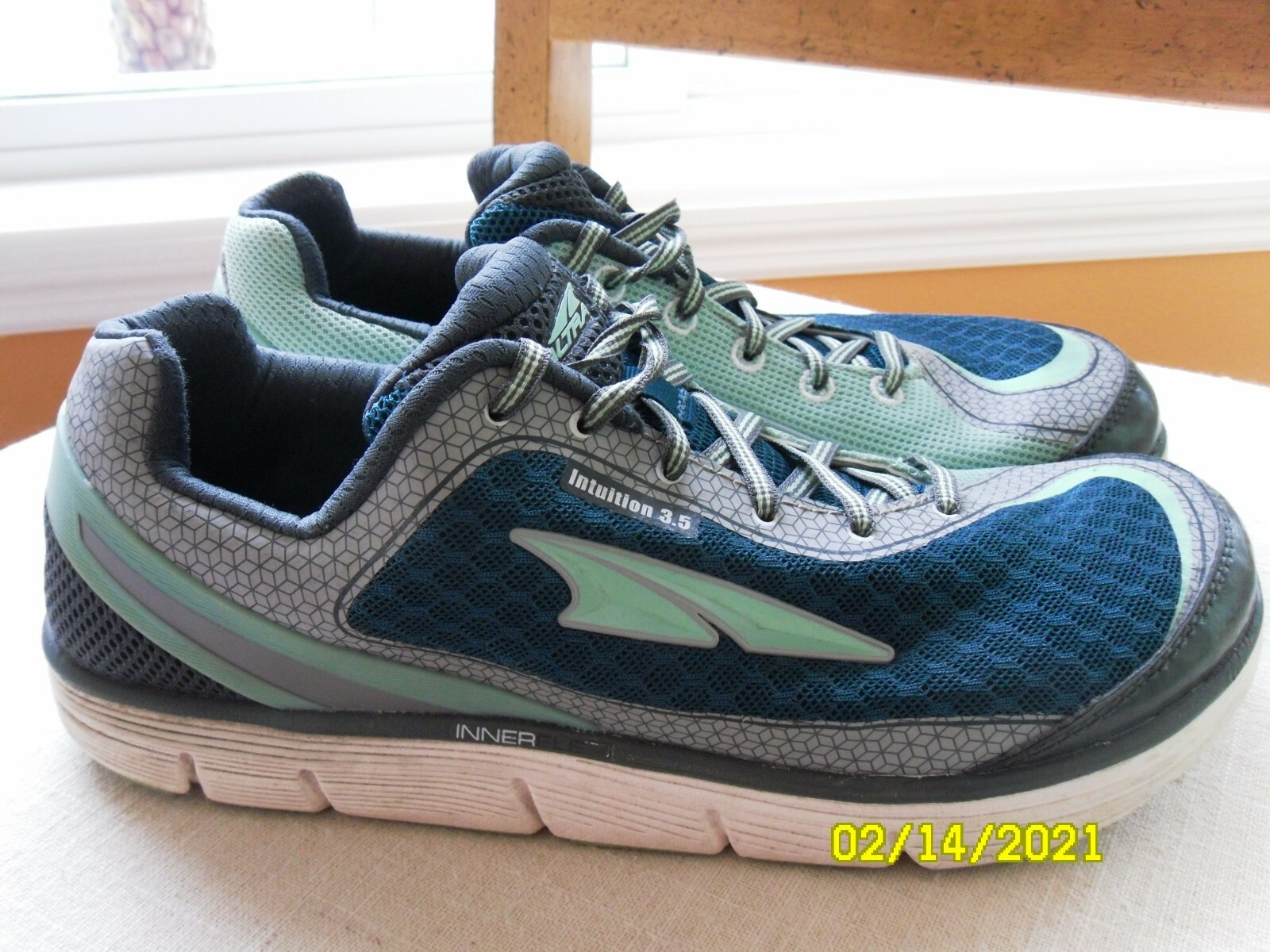 discount altra shoes