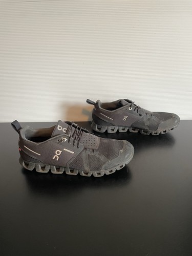On Cloudrunner wasserdichte schwarze Damen-Laufschuhe Größe 10,5 - Bild 2 von 9