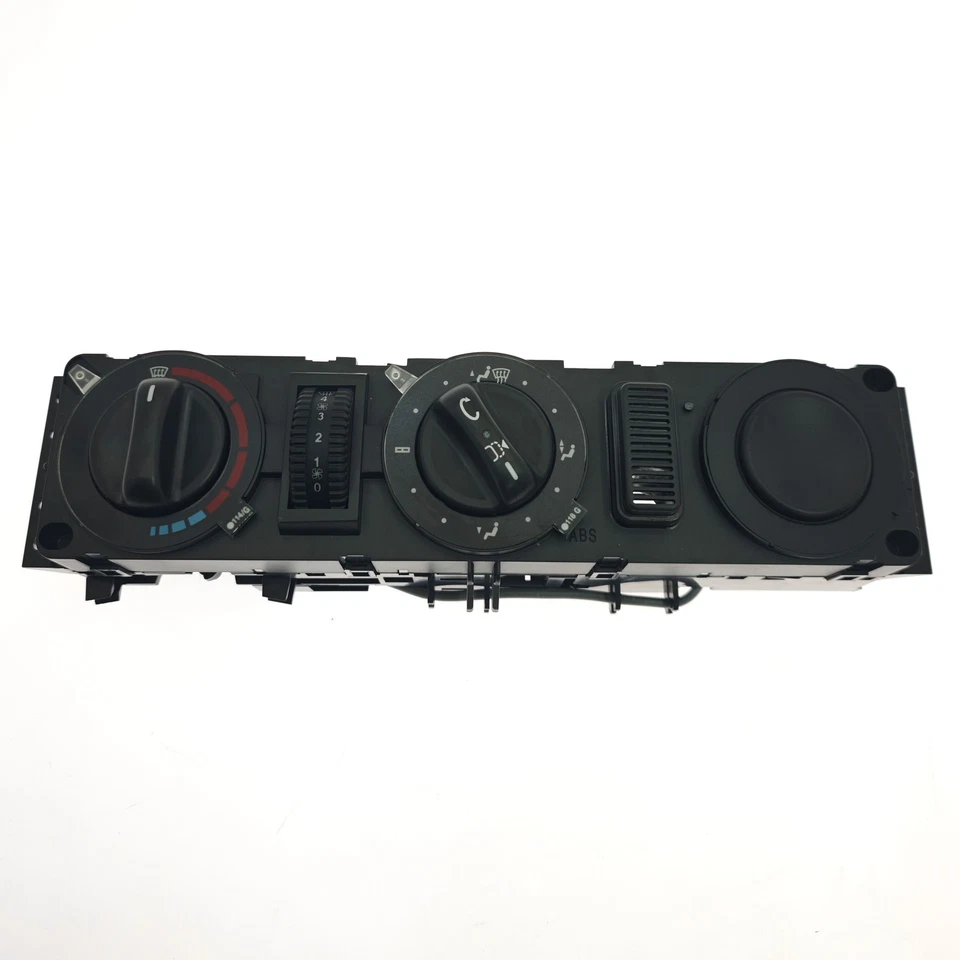 Heater Climate Wwitch Control For 2003-2006 FREIGHTLINER SPRINTER 2500 3500 - Image 2 of 4