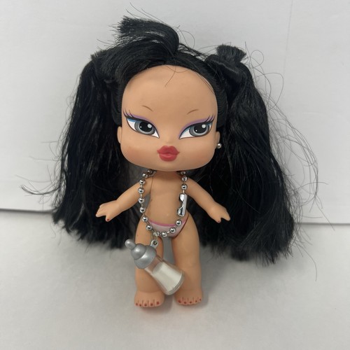 Adorable Jade Bratz Baby Hair Flair Doll RARE 2004 with feeding bottle 5" - Picture 8 of 12